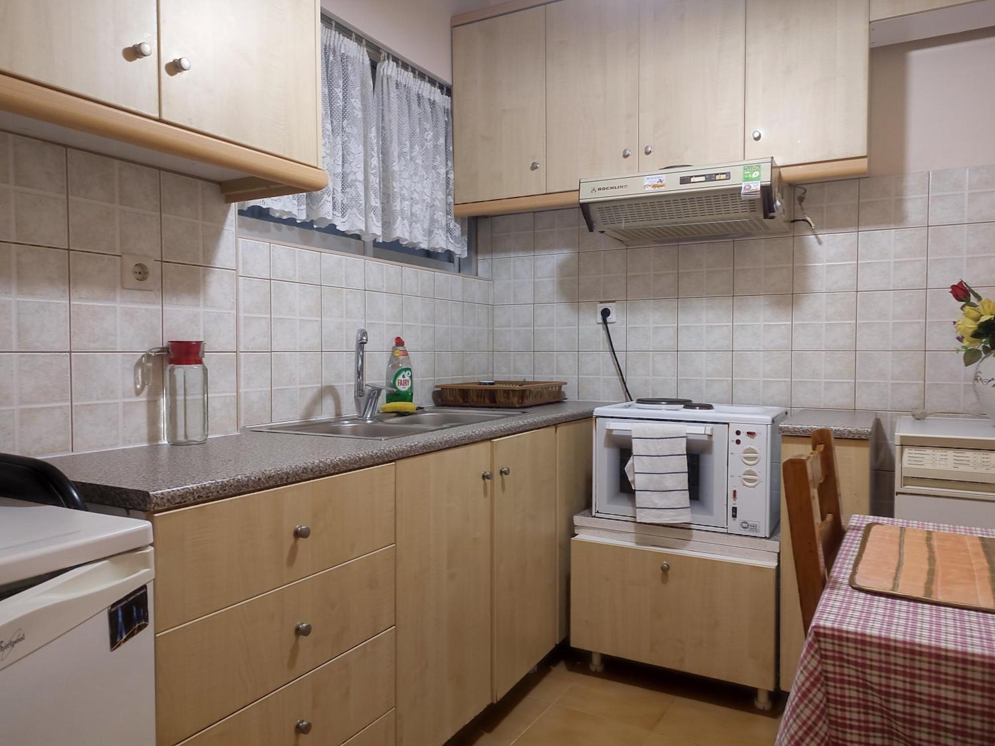 Mema'S Tranquil Studio In Patra - Free Parking Eksteriør billede
